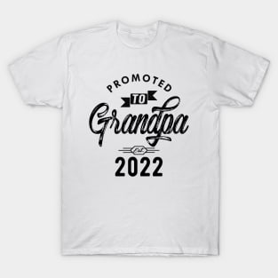 New Grandpa - Promoted to grandpa est. 2022 T-Shirt